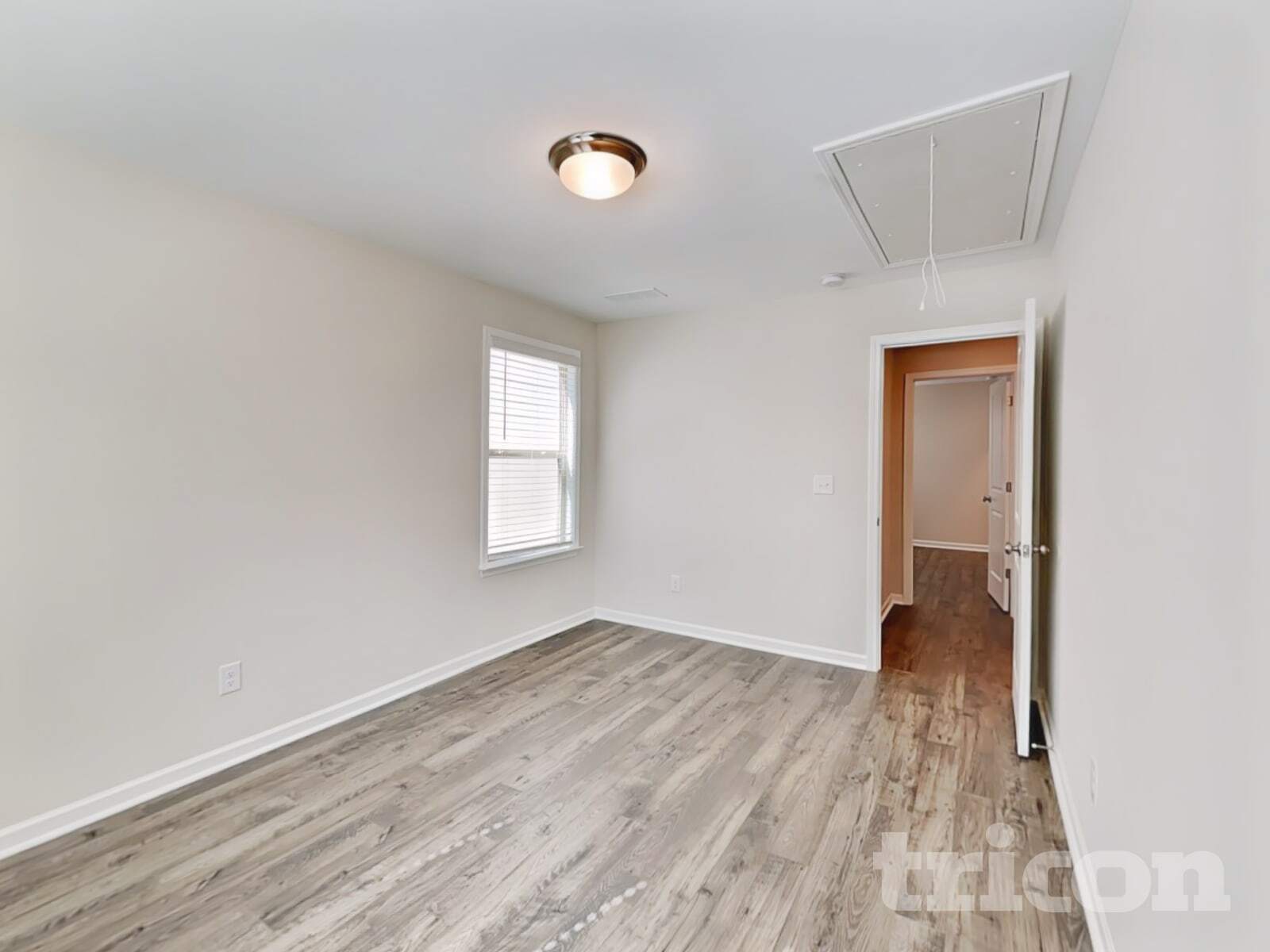 Building Photo - 317 Knowles Pl