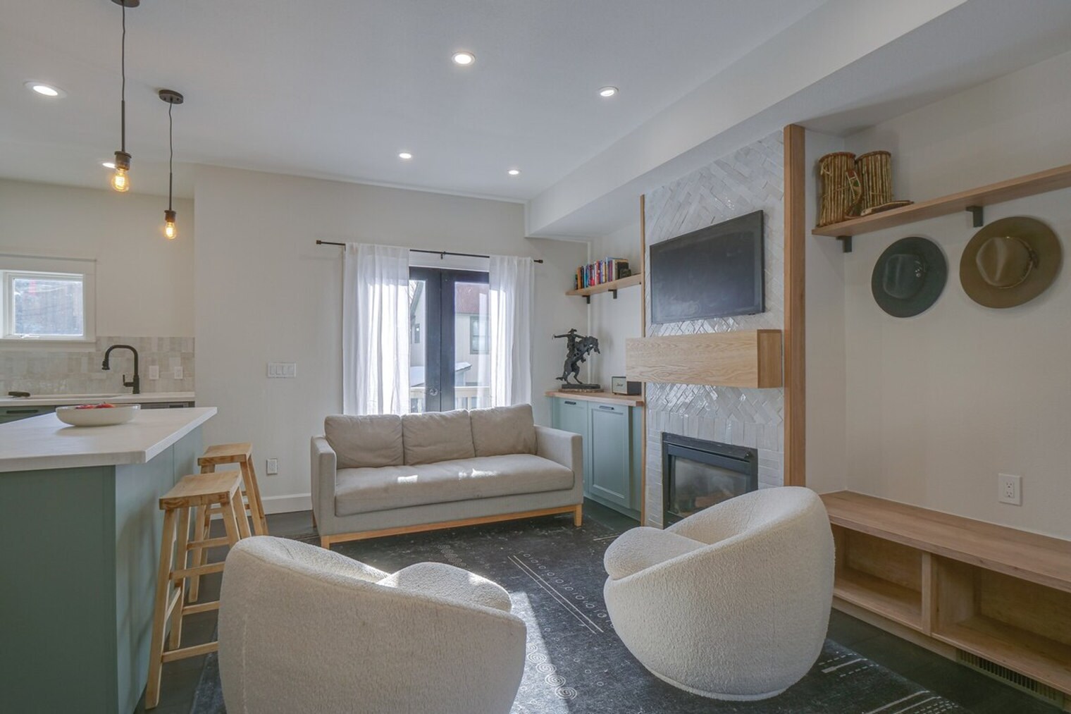 Building Photo - 109 Big Sky