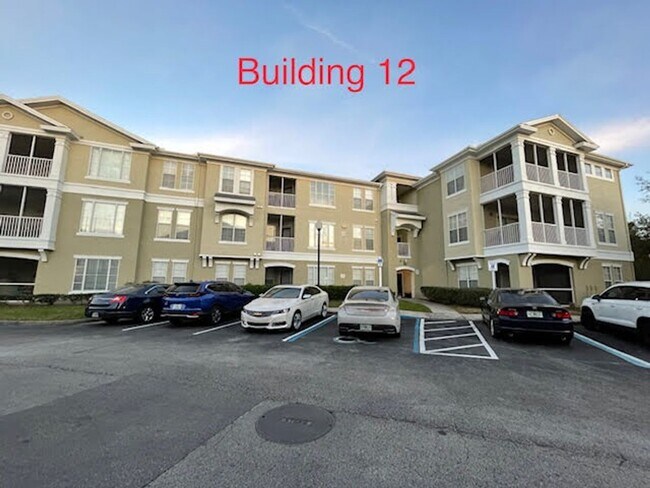 Building Photo - Gardens of Bridgehampton - 2 Bed - 2 bath ...