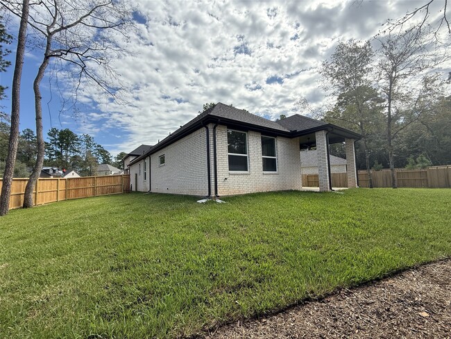 Building Photo - 719 Campbell Xing Ct