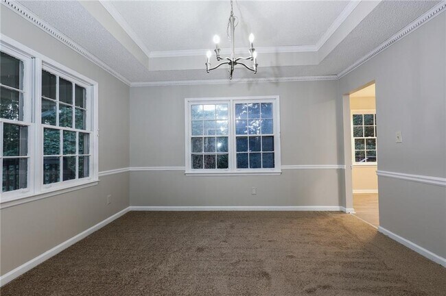 Building Photo - 3539 Tulip Dr
