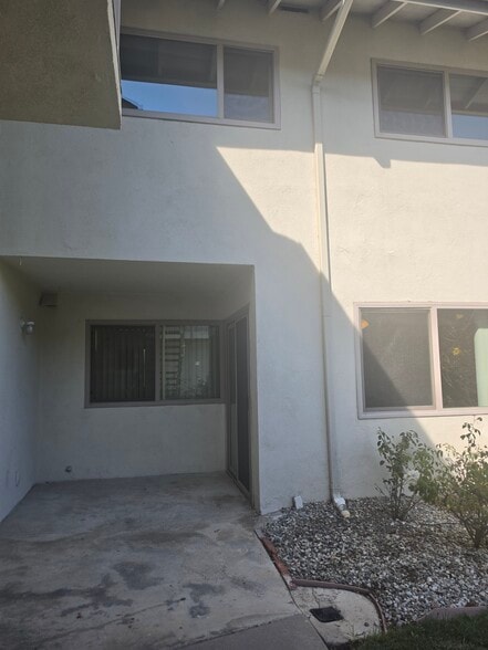 Building Photo - 2930 W 235th St
