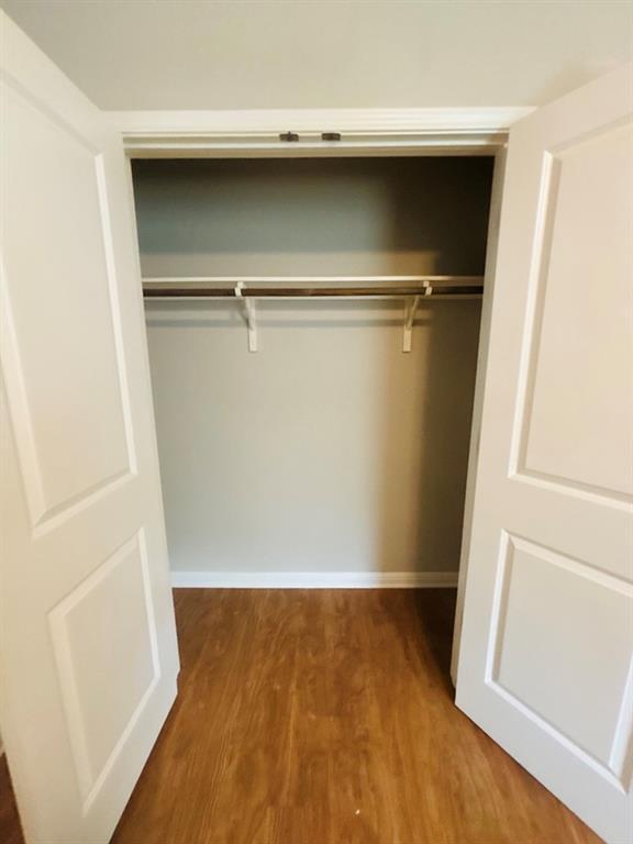 Building Photo - 1418 Walden Pond Dr