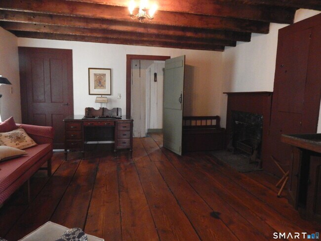 Building Photo - 284 Kick Hill Rd