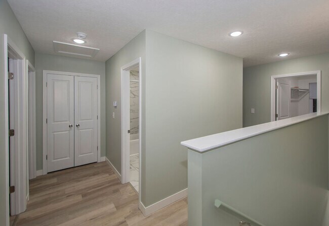 Building Photo - 2014 Cherry St