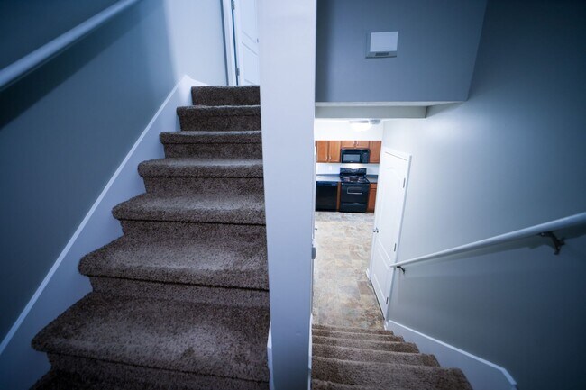 Building Photo - 100 Sango Place Villas Dr