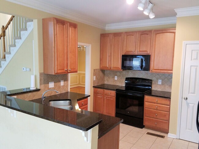 Building Photo - 100 Montauk Ct