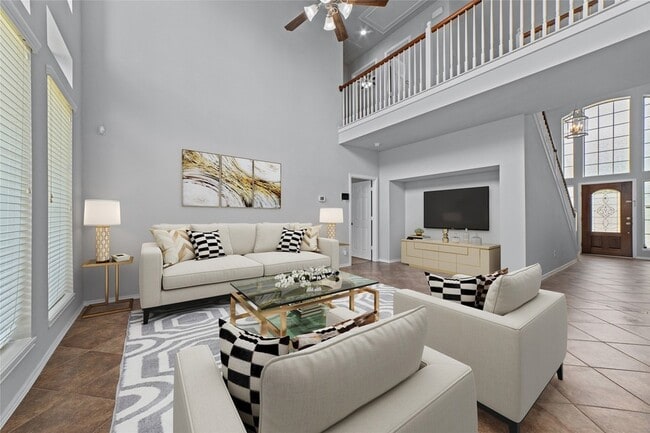 Building Photo - 13018 Orchard Green Dr