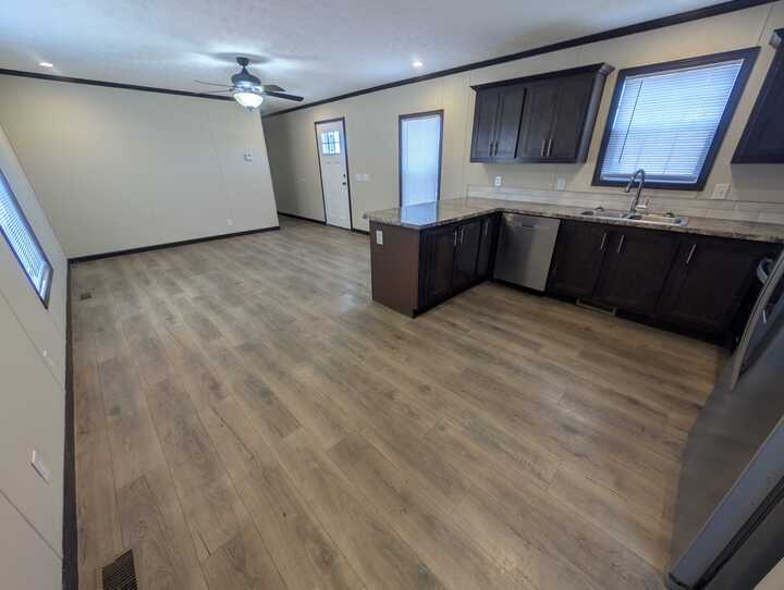 Building Photo - 16213 Normandy St