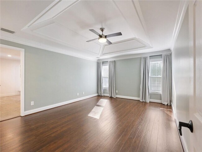 Building Photo - 3965 Hamilton View Way NE