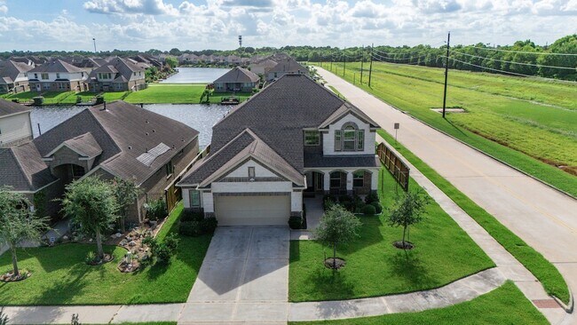 Building Photo - 2202 Anzio Ct