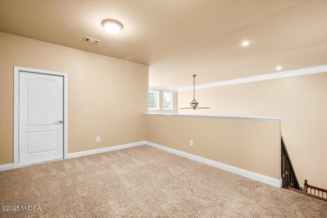 Building Photo - 204 Cashmere Ct