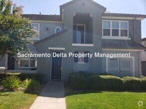 Building Photo - Adorable 2 bedroom 2 bath condo