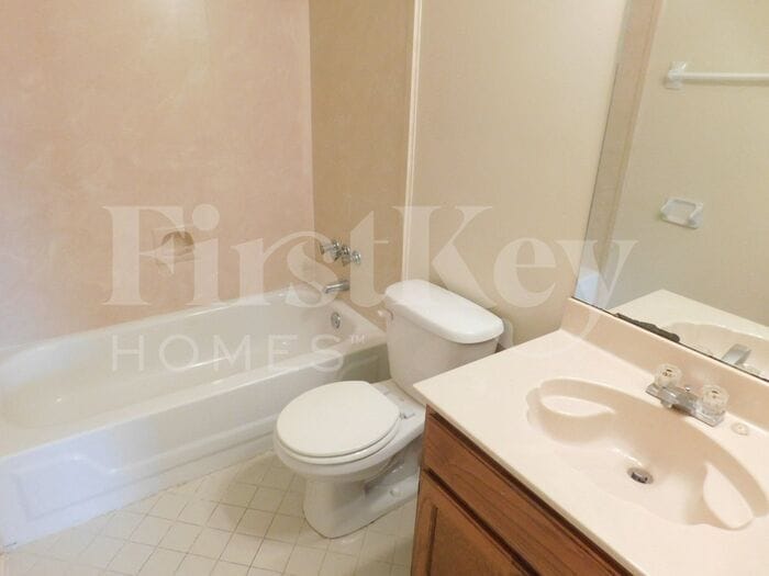 Building Photo - 2636 Appling Crest Dr