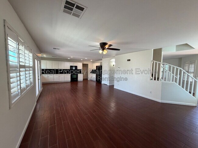 Building Photo - 6903 W Lawrence Ln