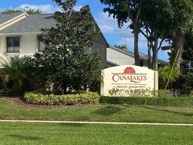 Building Photo - 4104 Inlet Cir