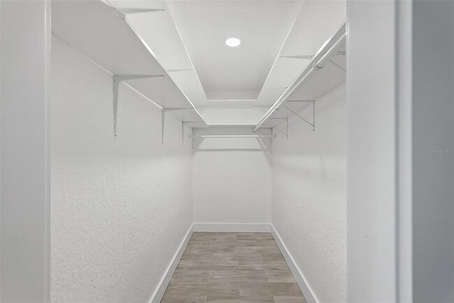 Building Photo - 3755 Belle Vista Dr E