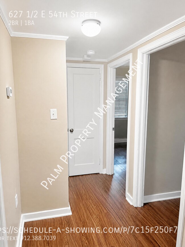 Building Photo - 627 1/2 E 54th Street-