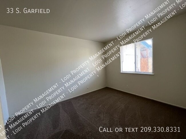 Building Photo - 33 S. Garfield-