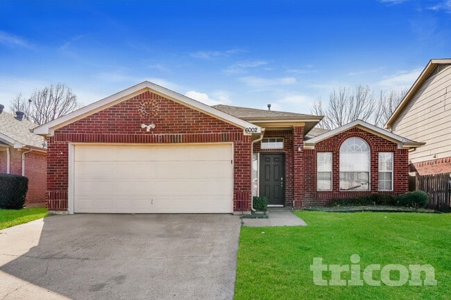 Building Photo - 6002 Flyers Ln