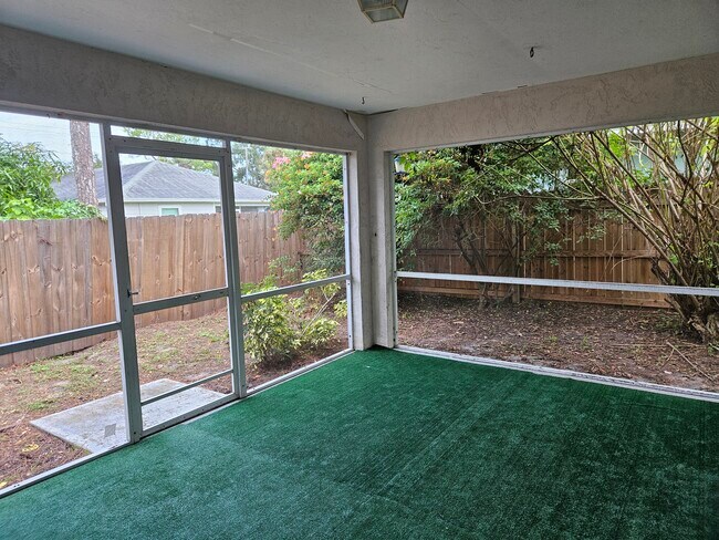 Building Photo - 2833 Stoneland Ln