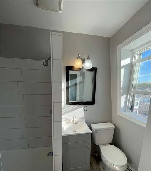 Building Photo - 32 Fallon Ave