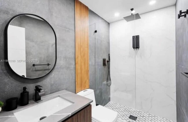 Building Photo - 2871 NW 204th Ln