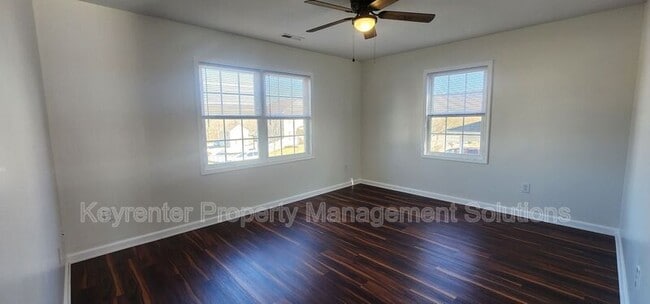 Building Photo - 1516 C St