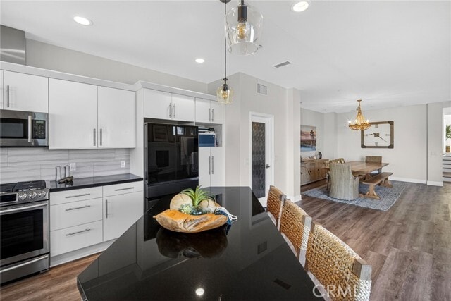 Building Photo - 214 Avenida Montalvo