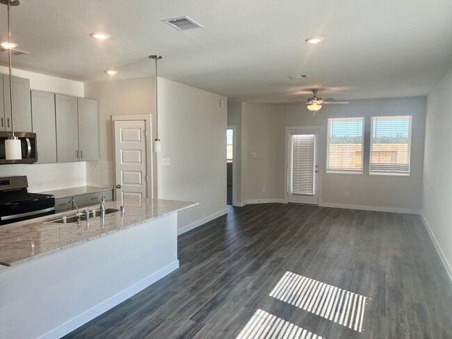 Building Photo - 15431 Dapple Blf Ln