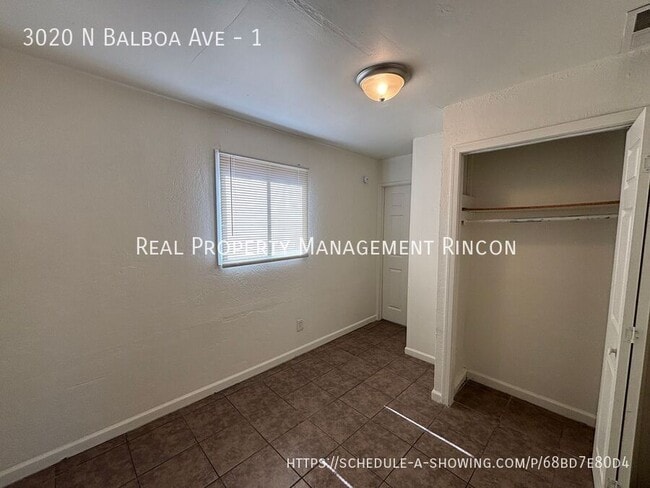 Building Photo - 3020 N Balboa Ave