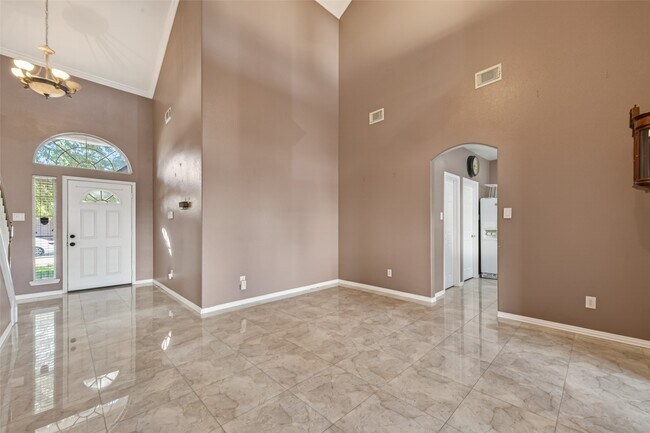 Building Photo - 18818 Flagstone Creek Rd