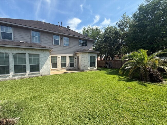 Building Photo - 14009 Hollow Canyon Ln