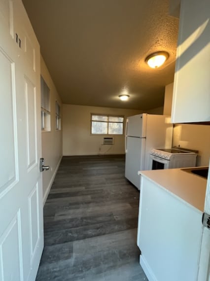 Building Photo - 2373 Williams Creek Rd