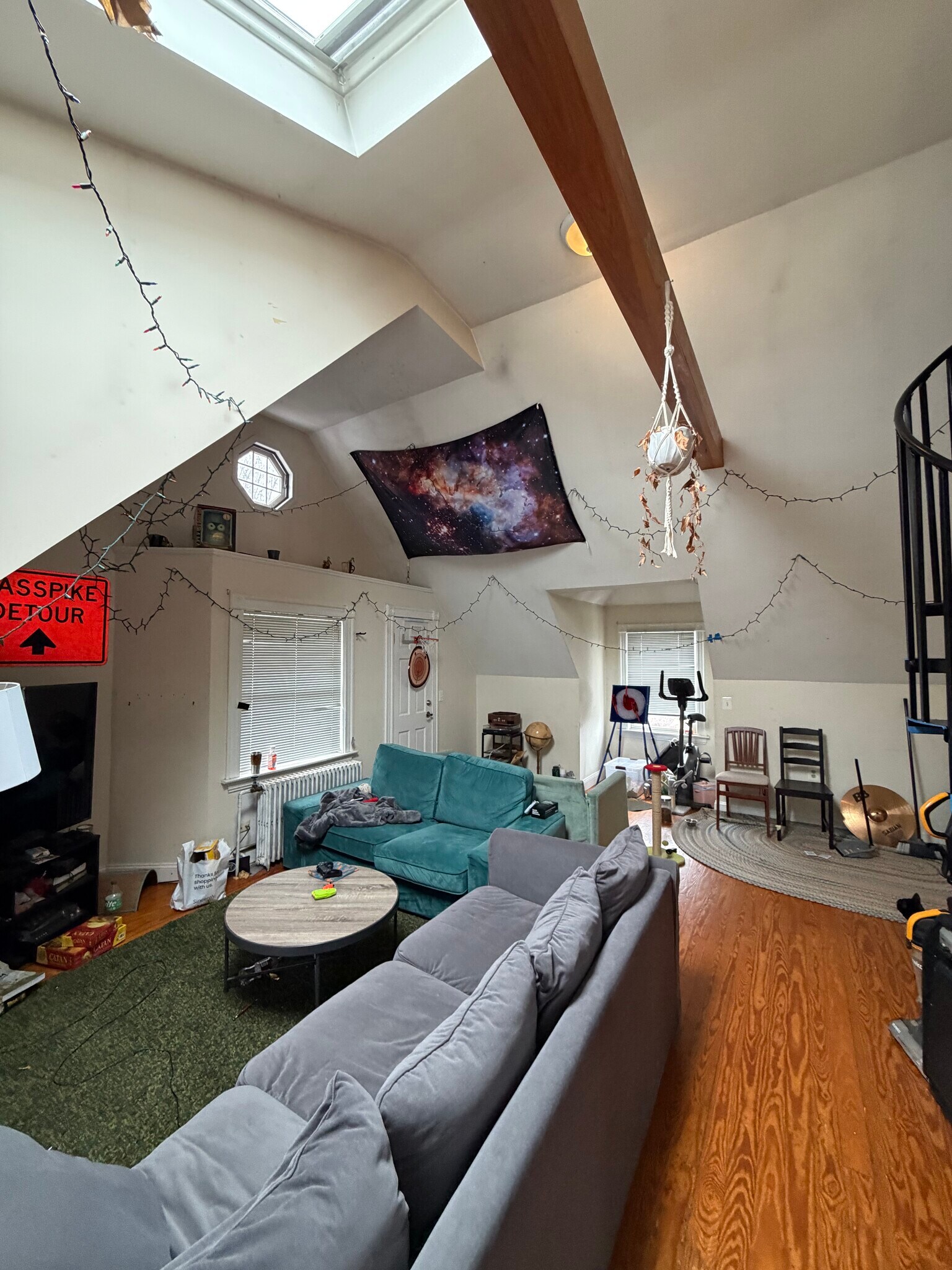 Building Photo - 62 Ridgemont St