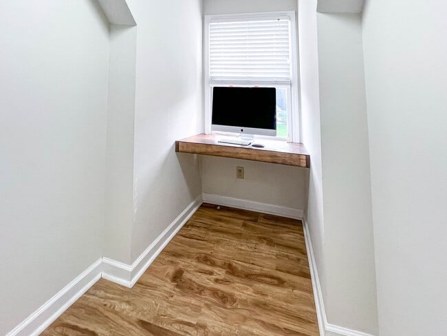 Building Photo - West Knoxville Gem with Privacy, Space & Modern Upgrades