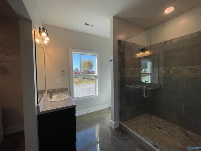 Building Photo - 275 Bolling Rd