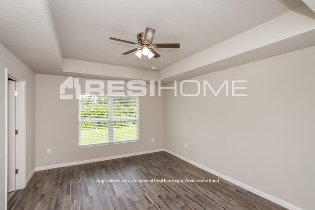 Building Photo - HOME FOR RENT!! One month free!