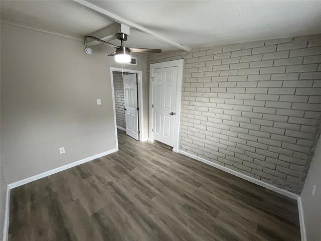 Building Photo - 917 Garden Dr