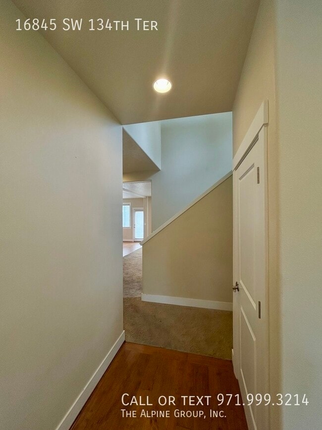 Building Photo - 16845 SW 134th Terrace