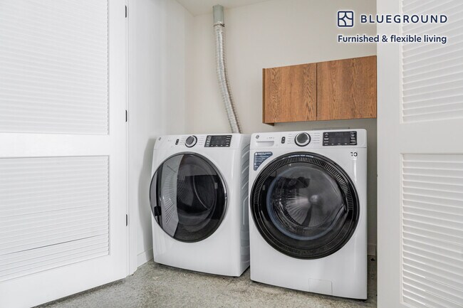 Building Photo - 1502 Fawcett Ave