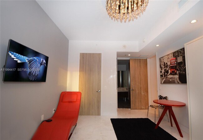 Building Photo - 1100 Biscayne Blvd