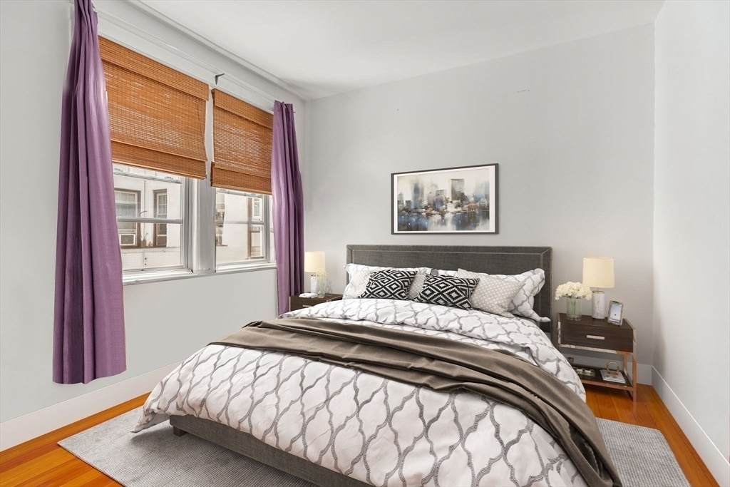 Building Photo - 90 Bynner St