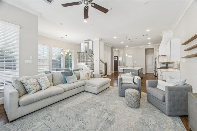 Building Photo - 921 Dunleigh Meadows Ln