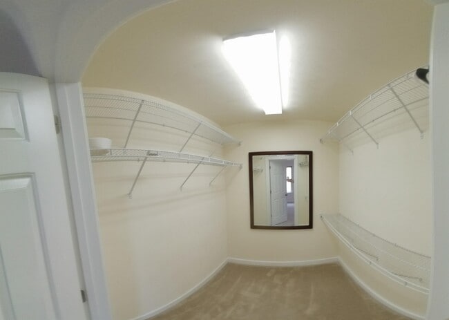 Building Photo - 1230 Booth St