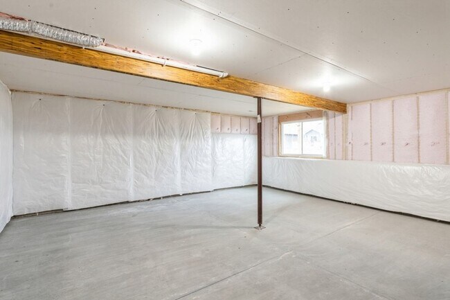 Building Photo - NEW CONSTRUCTION!! 3 Bedroom, 2 Bath Home in Altoona