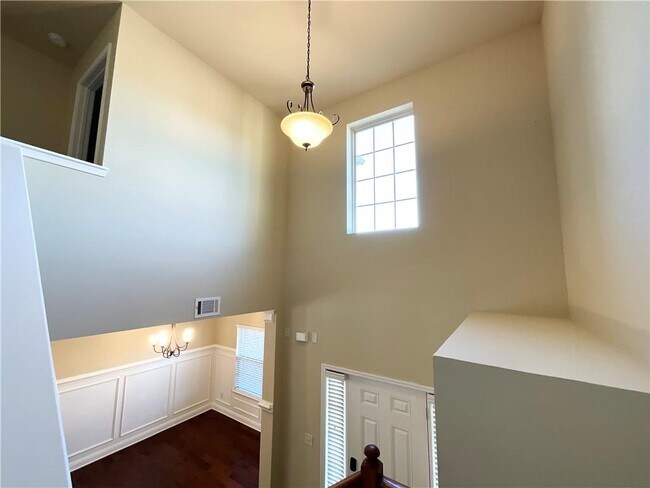 Building Photo - 2378 Misty Ivy Ct