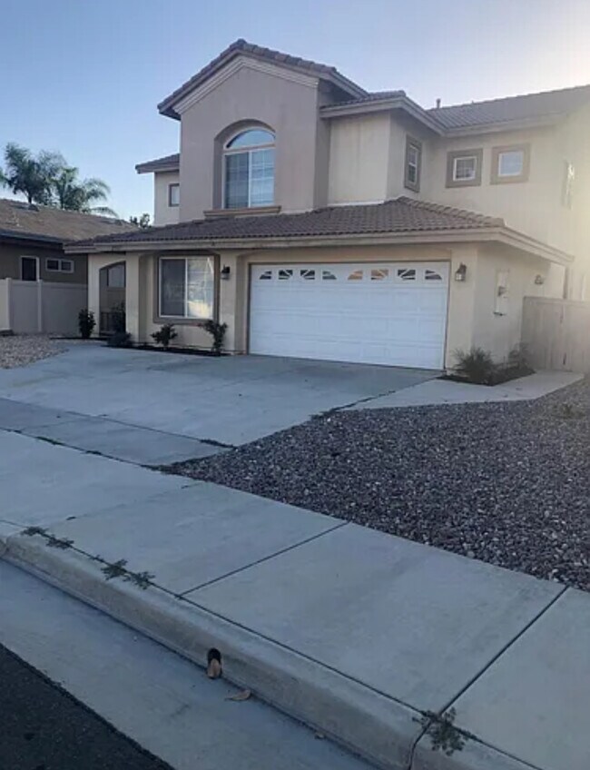 Building Photo - 29507 Desert Terrace Dr