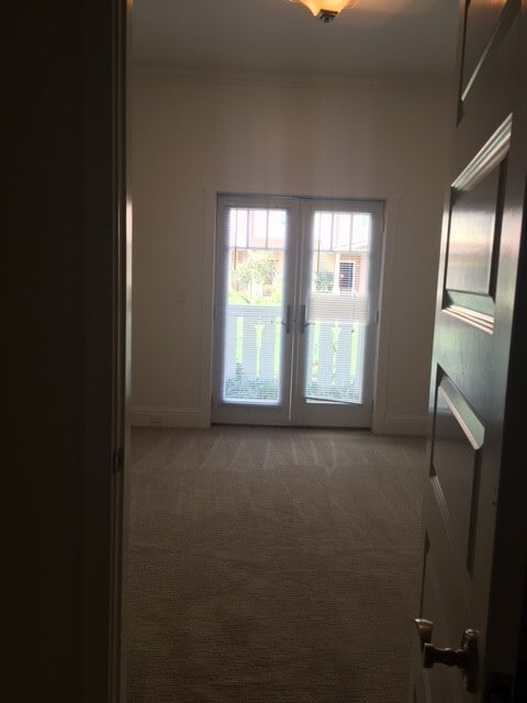 Building Photo - Live Upstairs, Work Downstairs: Rare Versatile Carpinteria Craftsman Townhouse!