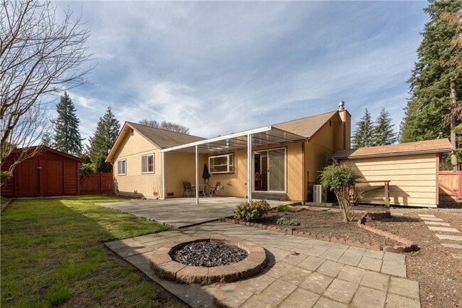 Building Photo - Charming 3BD/2BTH Rambler Home for Lease! Pet Friendly!